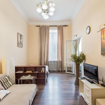 Apartments Opposite Shevchenko Park Odessa Luaran gambar